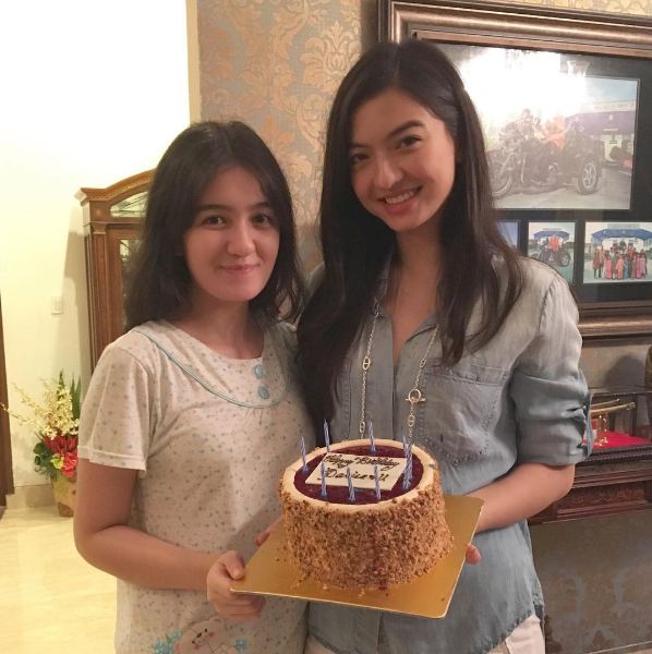 Parisa Shams © 2016 brilio.net Parisa Shams © 2016 brilio.net