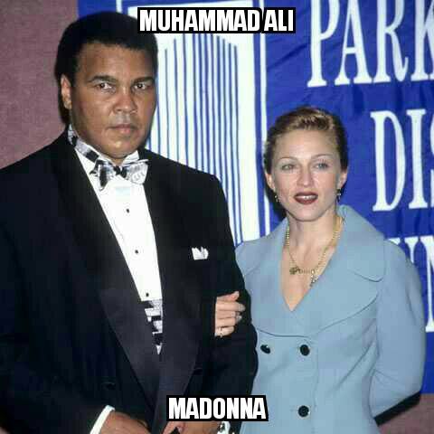 Potret kebersamaan Muhammad Ali dengan publik figur dunia © 2016 brilio.net Potret kebersamaan Muhammad Ali dengan publik figur dunia © 2016 brilio.net