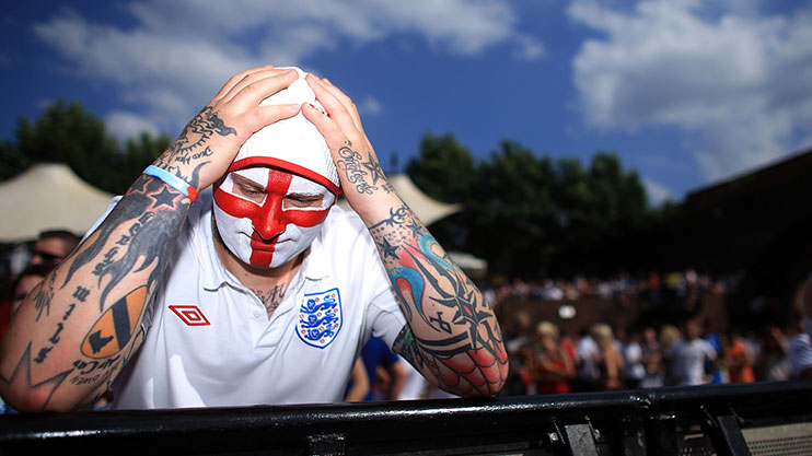 Pria ini gagal nonton Euro 2016, alasannya dijamin bikin kamu gemes!