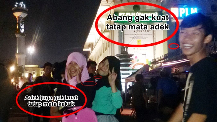 motret malam Istimewa