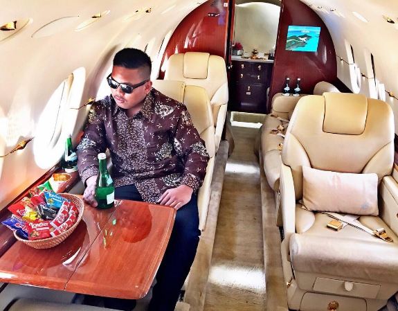 kehidupan para pejabat super mewah © 2016 brilio.net kehidupan para pejabat super mewah © 2016 brilio.net