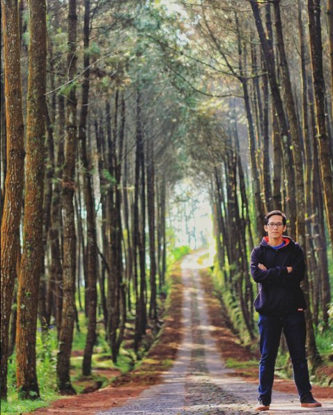 top selfie Pinusan © 2016 brilio.net top selfie Pinusan © 2016 brilio.net