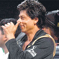 artis ngupil © 2016 brilio.net artis ngupil © 2016 brilio.net