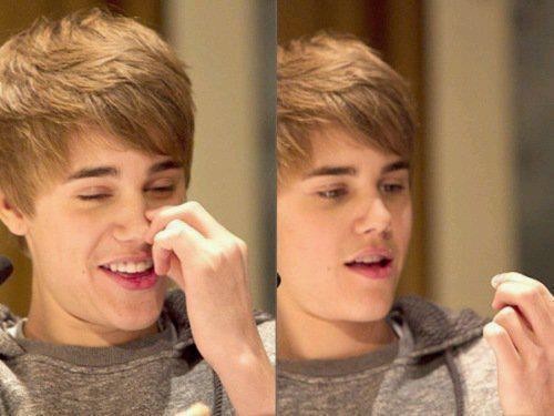 artis ngupil © 2016 brilio.net artis ngupil © 2016 brilio.net