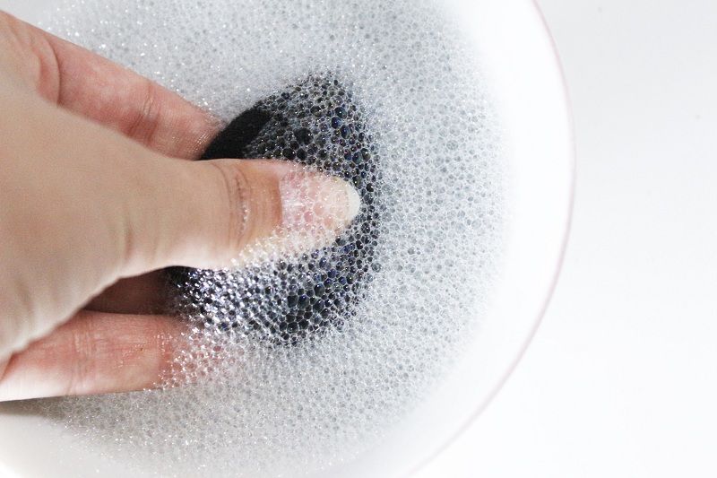 beauty blender © 2016 brilio.net