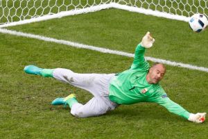 Gabor Kiraly, kiper Hungaria ini pemain tertua sepanjang sejarah EURO!