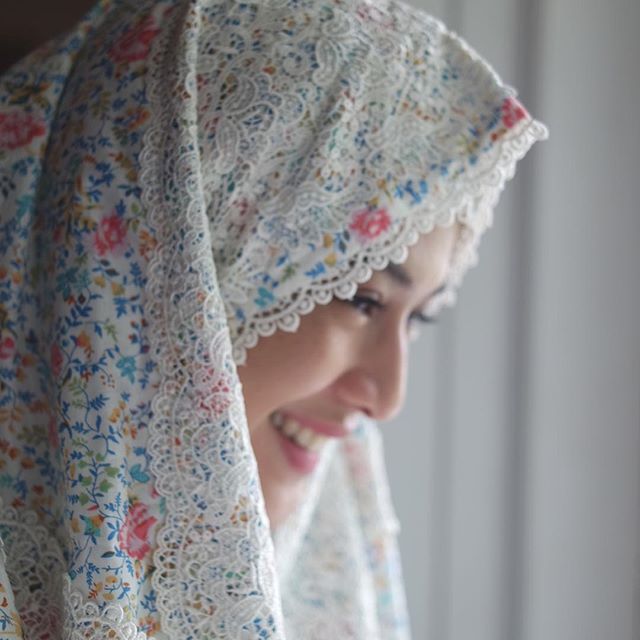 artis cantik mualaf © 2016 brilio.net