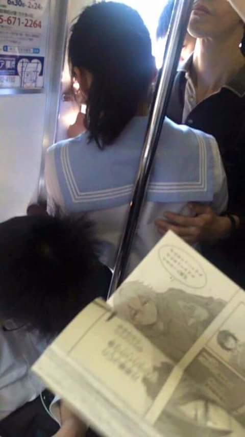 tingkah konyol orang Jepang © 2016 brilio.net tingkah konyol orang Jepang © 2016 brilio.net