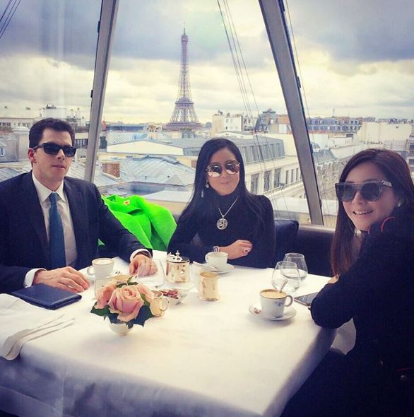 liburan Maia © 2016 brilio.net liburan Maia © 2016 brilio.net