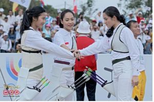 Ada yang 'menonjol' di poster film 3 Srikandi, netizen gagal fokus