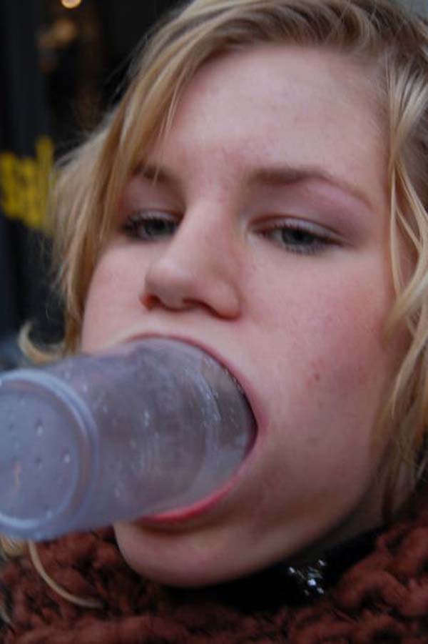 mulut super lebar © 2016 brilio.net mulut super lebar © 2016 brilio.net