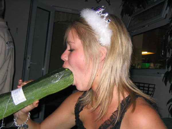 mulut super lebar © 2016 brilio.net mulut super lebar © 2016 brilio.net