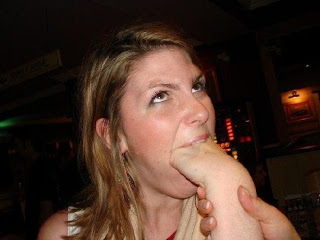 15 Aksi cewek bermulut super lebar ini dijamin bikin kamu melongo!