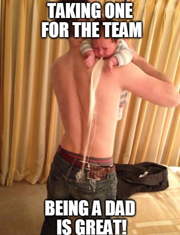 kocak gara-gara si bayi muntah sembarangan © 2016 brilio.net kocak gara-gara si bayi muntah sembarangan © 2016 brilio.net