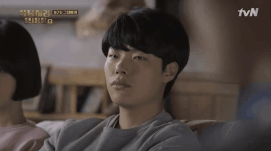 jomblo nonton kdrama © 2016 brilio.net jomblo nonton kdrama © 2016 brilio.net