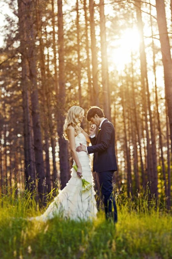 foto pernikahan di alam 1-20 © 2016 brilio.net foto pernikahan di alam 1-20 © 2016 brilio.net