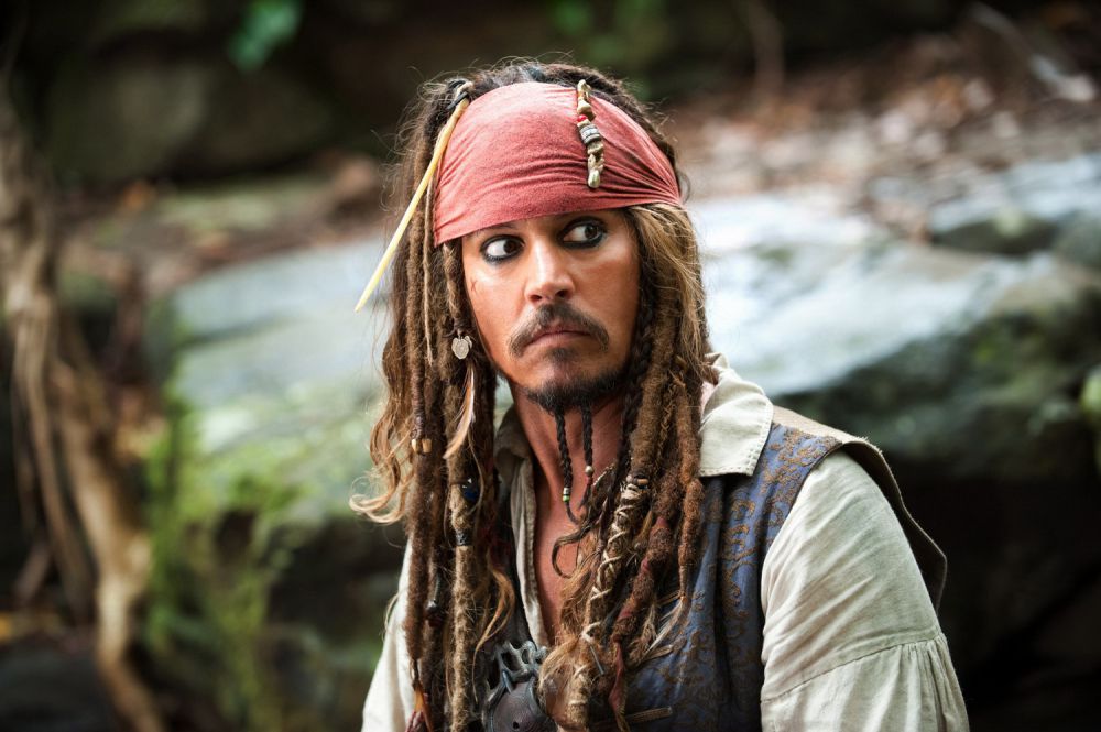 8 Karakter legendaris yang pernah diperankan Johnny Depp, keren abis! 