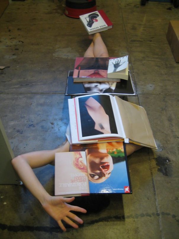 book face lucu © 2016 brilio.net