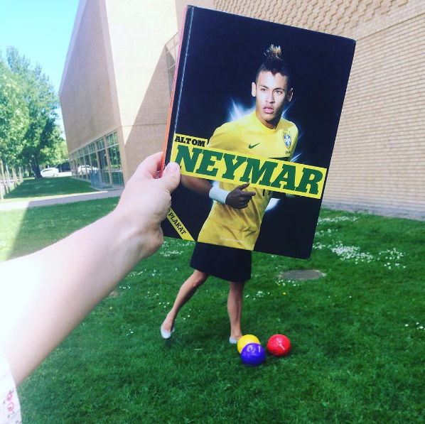 book face lucu © 2016 brilio.net