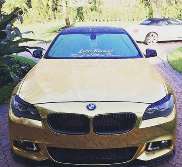 bukti kalau iran itu ternyata banyak orang kaya © 2016 brilio.net bukti kalau iran itu ternyata banyak orang kaya © 2016 brilio.net