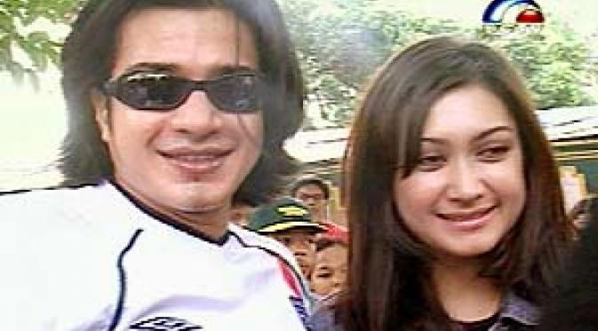 nafa urbach ketan © 2016 brilio.net nafa urbach ketan © 2016 brilio.net