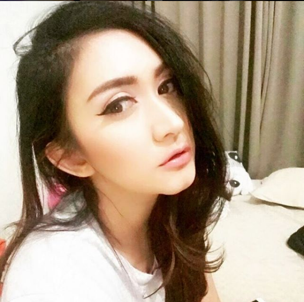 nafa urbach ketan © 2016 brilio.net nafa urbach ketan © 2016 brilio.net