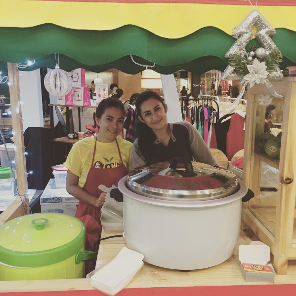 nafa urbach ketan © 2016 brilio.net nafa urbach ketan © 2016 brilio.net