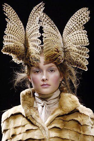 hiasan kepala menakjubkan 1-25 © 2016 brilio.net hiasan kepala menakjubkan 1-25 © 2016 brilio.net