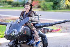 16 Kursi roda ini dihias aneka rupa, kreatif banget!