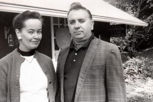 Fakta hubungan Ed & Lorraine Waren, paranormal di film The Conjuring 2