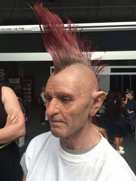 makeup lelaki tua bergaya punk © 2016 brilio.net makeup lelaki tua bergaya punk © 2016 brilio.net