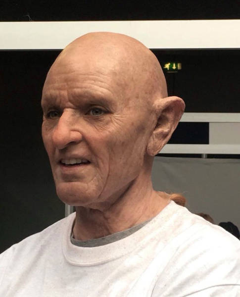 makeup lelaki tua bergaya punk © 2016 brilio.net makeup lelaki tua bergaya punk © 2016 brilio.net