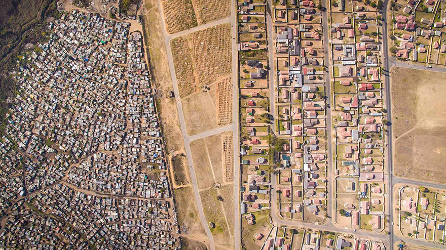 10 Foto dari drone ini tunjukkan kontrasnya pemukiman mewah dan kumuh