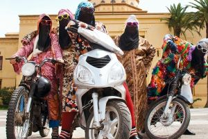 Ini 6 geng motor cewek terheboh dunia, touring tetap pakai highheel