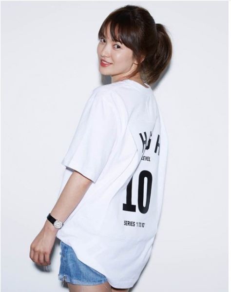 cewek berponi © 2016 brilio.net