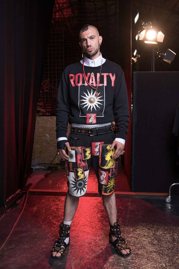 18 Baju bertema Gladiator Punk  ini keren  abis anak  muda 