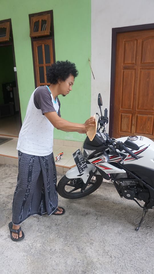 tutorial gabungin foto © 2016 brilio.net