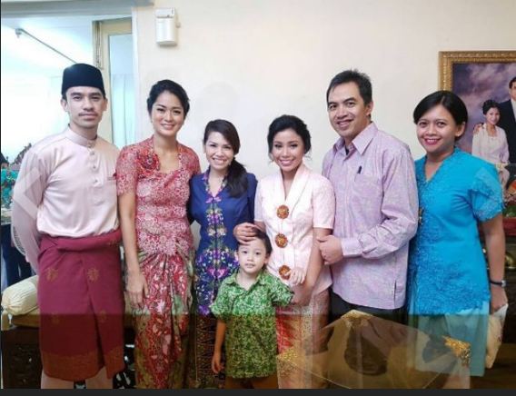 lamaran artis sederhana © 2016 brilio.net