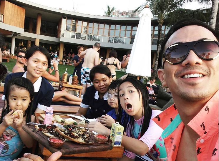 Family Joe Taslim © 2016 brilio.net