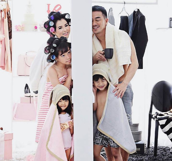 Family Joe Taslim © 2016 brilio.net