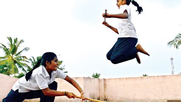 wanita bela diri © 2016 brilio.net