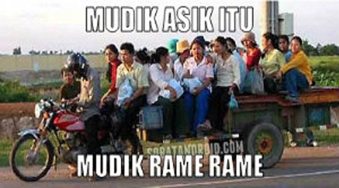 meme mudik pakai motor 1-11 © 2016 brilio.net
