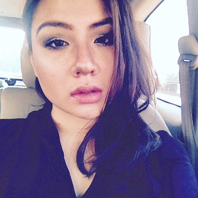 Cindy Cenora, penyanyi cilik 'Aku Cinta Rupiah' kini seksi menggoda!