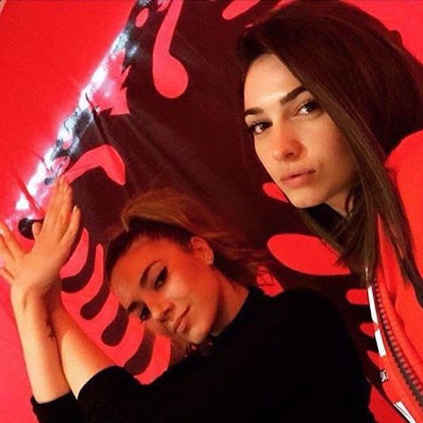 suporter cantik di euro © 2016 brilio.net