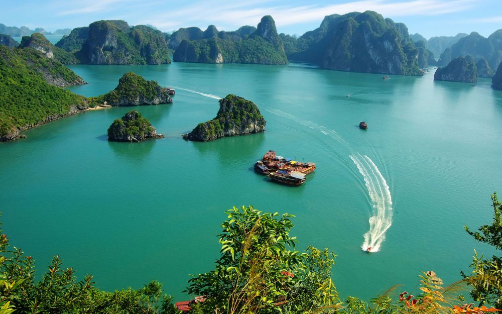 Pengen ke luar negeri? Ini 10 destinasi wisata di Vietnam yang menawan