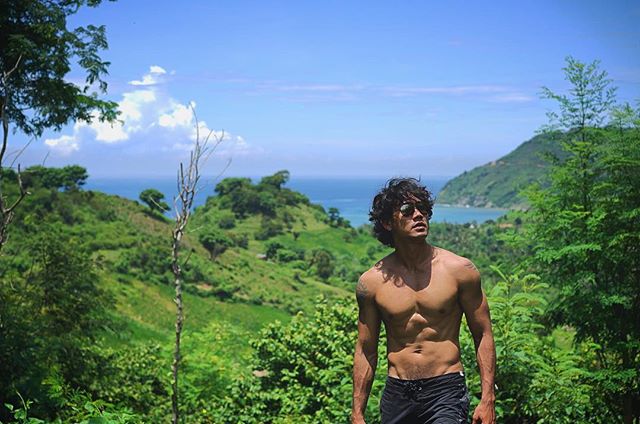 artis badan kotak © 2016 brilio.net artis badan kotak © 2016 brilio.net