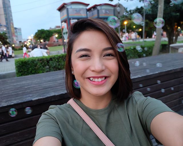 artis cantik kumis © 2016 brilio.net