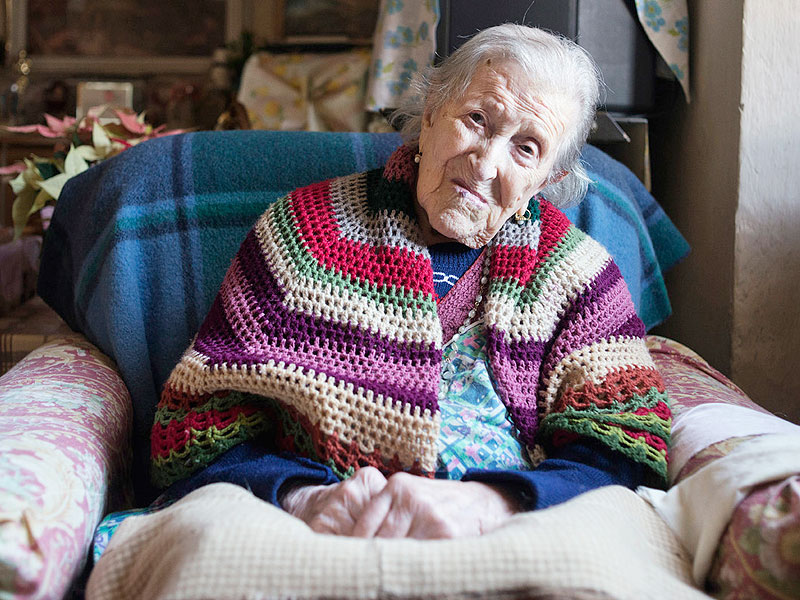 7 Resep awet muda wanita tertua ini bikin kaget, usianya 116 tahun!