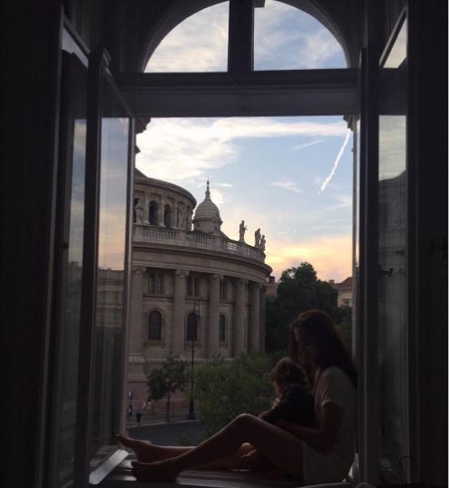 10 Foto gaya Jessica Iskandar saat liburan ke Eropa, makin hits!