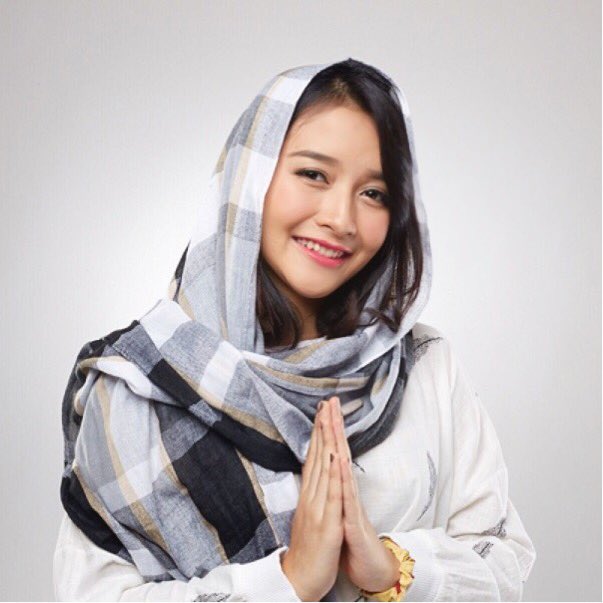 jkt48 berhijab © 2016 brilio.net jkt48 berhijab © 2016 brilio.net